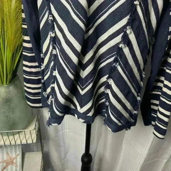 Lane Bryant Women’s Size 18 Blue Striped Hobo Fringe Open Drape Front Cardigan - Picture 8 of 12